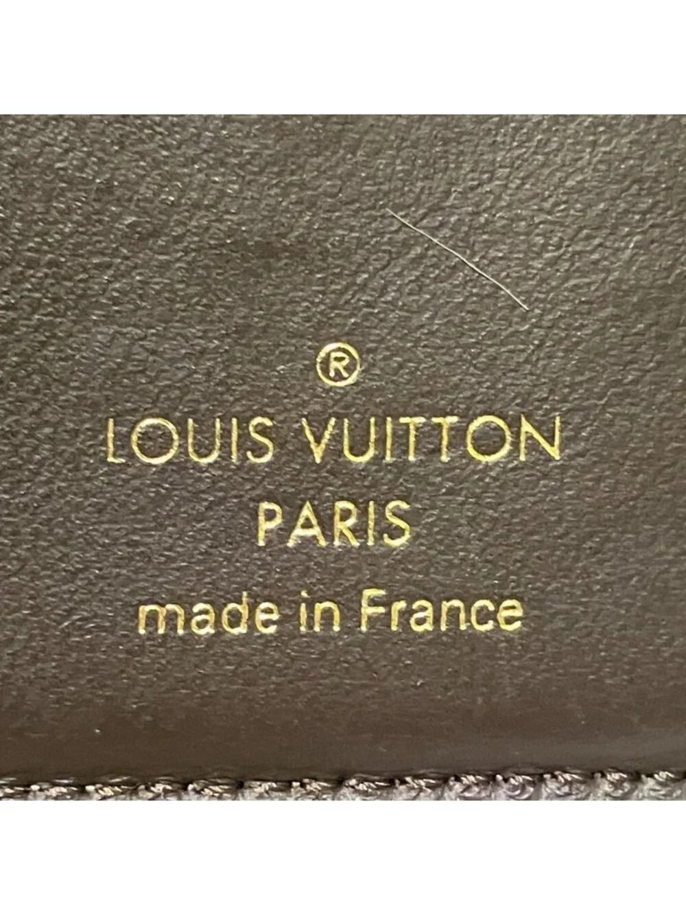 Louis Vuitton Portefeuille Capucines XS Trifold Wallet Taurillon Leather